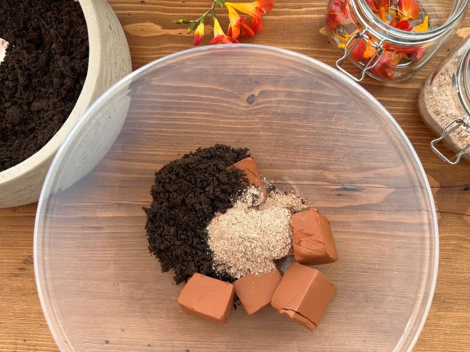 Make Seed Bombs Step 1 – Mix your ingredients