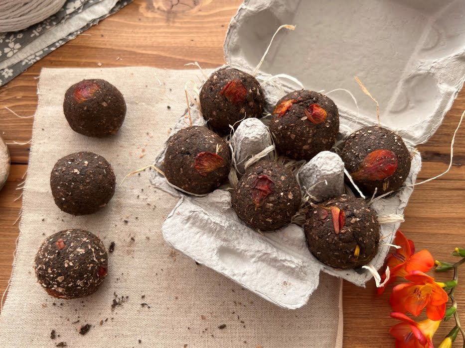 Make Seed Bombs Step 4 – Package them up